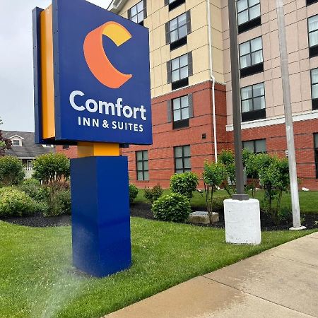 Comfort Inn & Suites Лексингтън Парк Екстериор снимка
