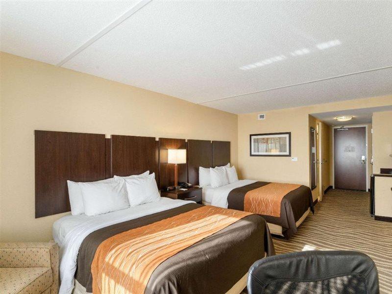 Comfort Inn & Suites Лексингтън Парк Екстериор снимка