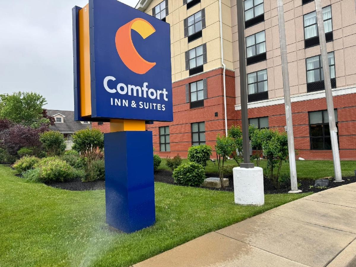 Comfort Inn & Suites Лексингтън Парк Екстериор снимка