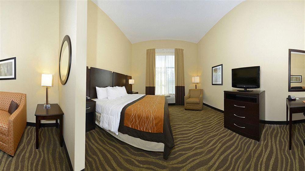 Comfort Inn & Suites Лексингтън Парк Екстериор снимка