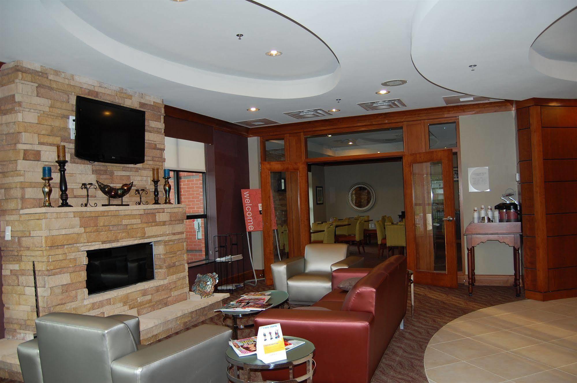 Comfort Inn & Suites Лексингтън Парк Екстериор снимка